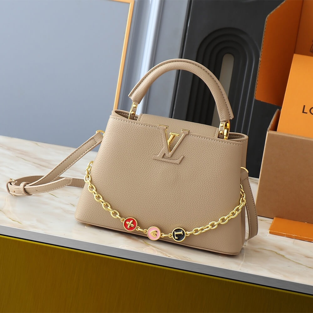 Louis Vuitton Capucines BB