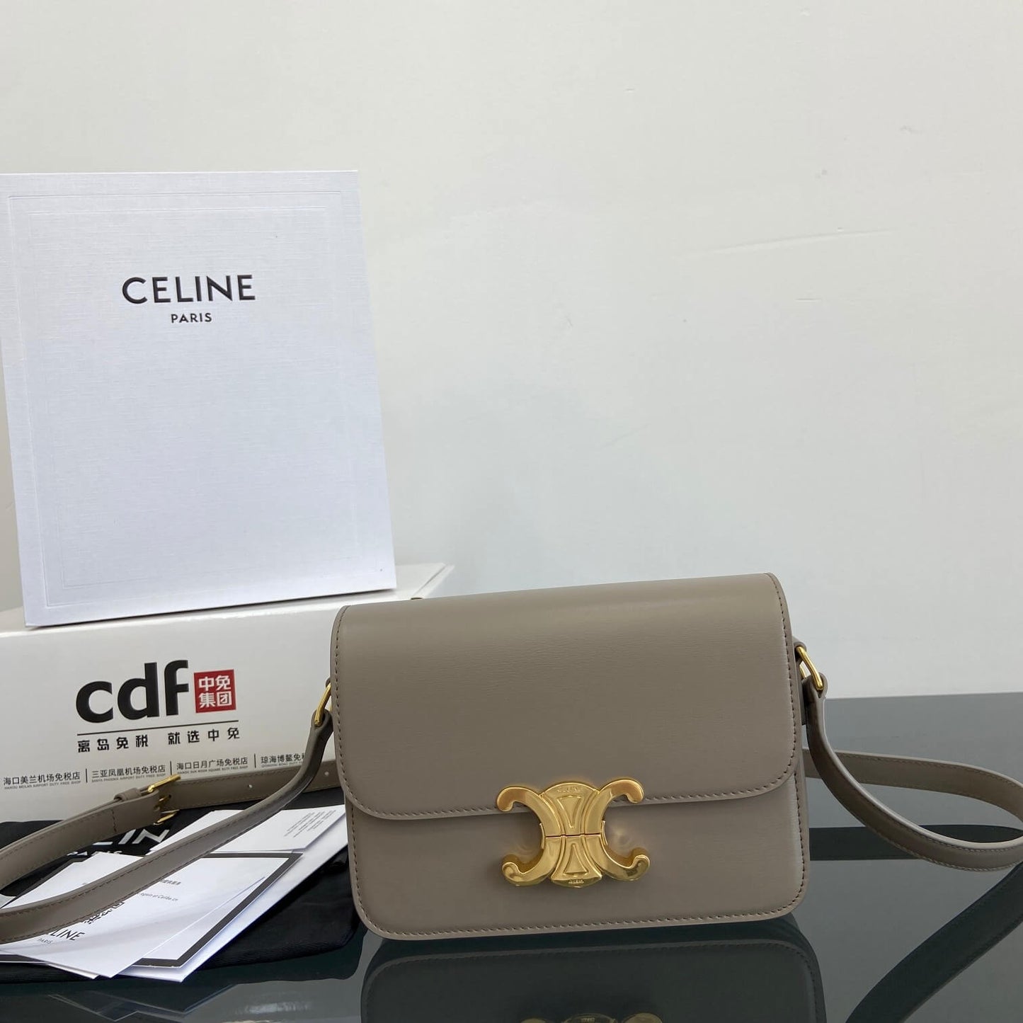 CELINE TEEN TRIOMPHE handbag(HIGH-END GRADE)