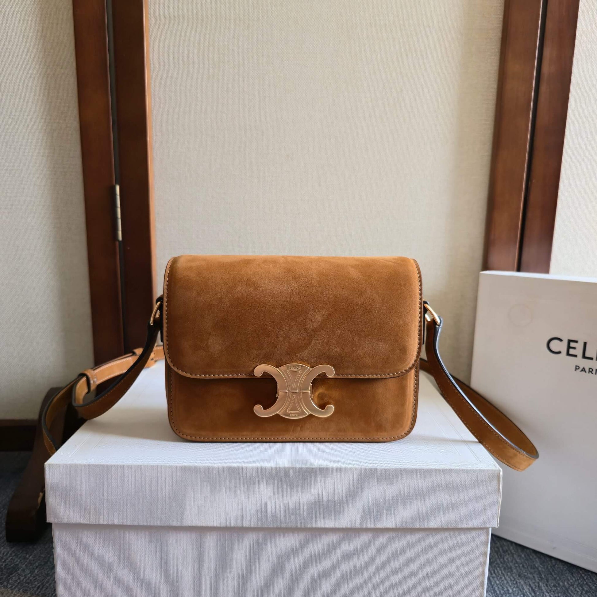 CELINE TEEN TRIOMPHE handbag(HIGH-END GRADE)