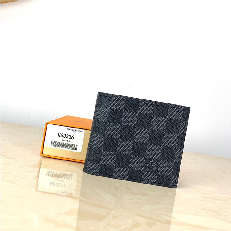 Louis Vuitton Marco Wallet