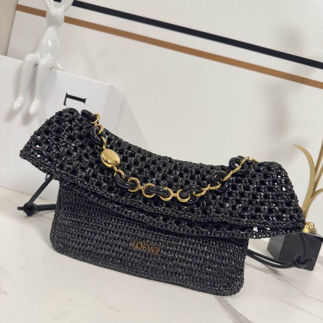 Loewe Medium Ola bag