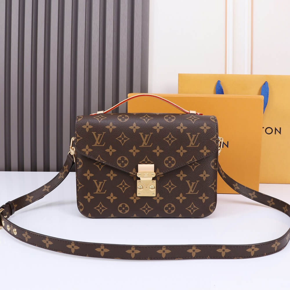 Louis Vuitton Pochette Métis