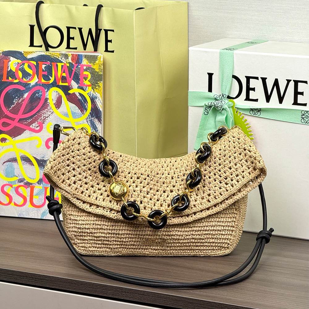 Loewe Medium Ola bag