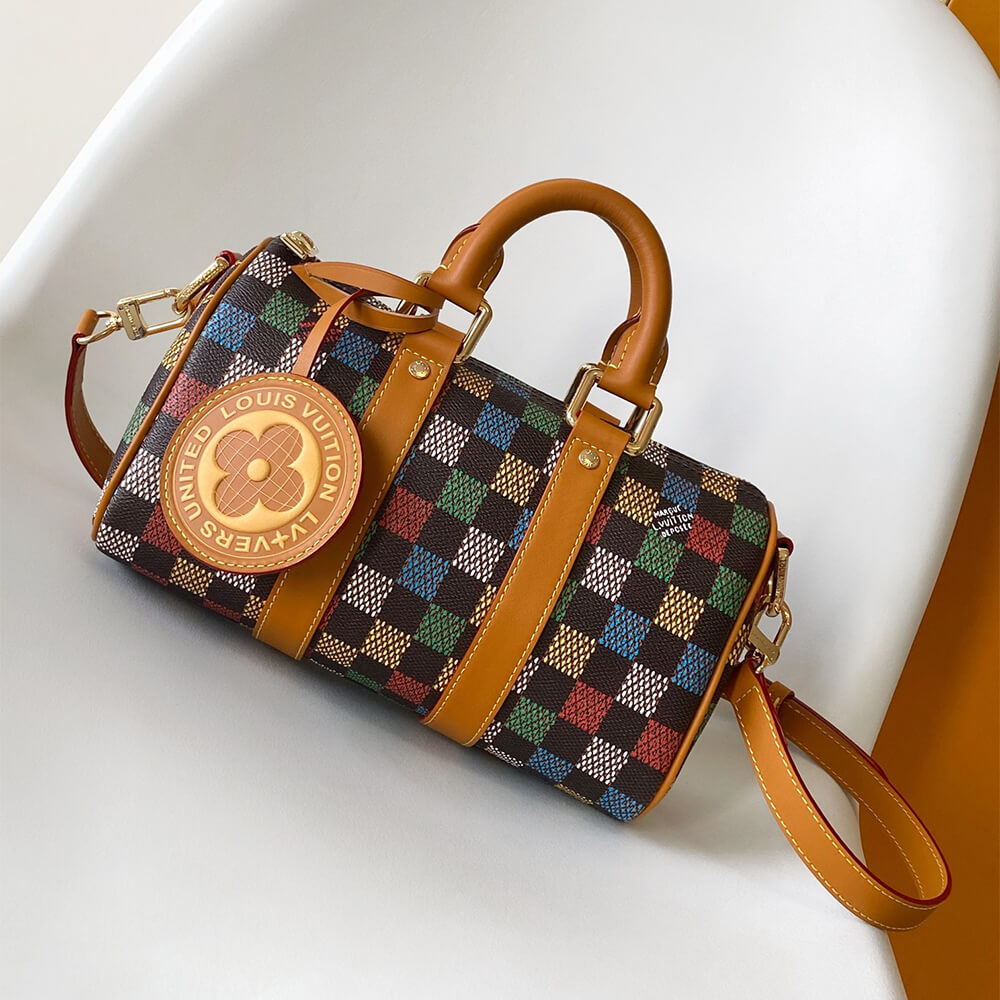 Louis Vuitton Keepall Bandoulière 25