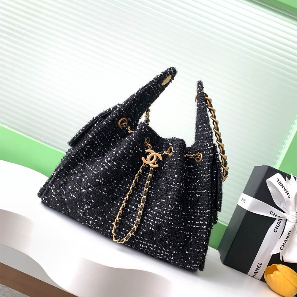 CHANEL 25 Small Handbag(High-end grade)