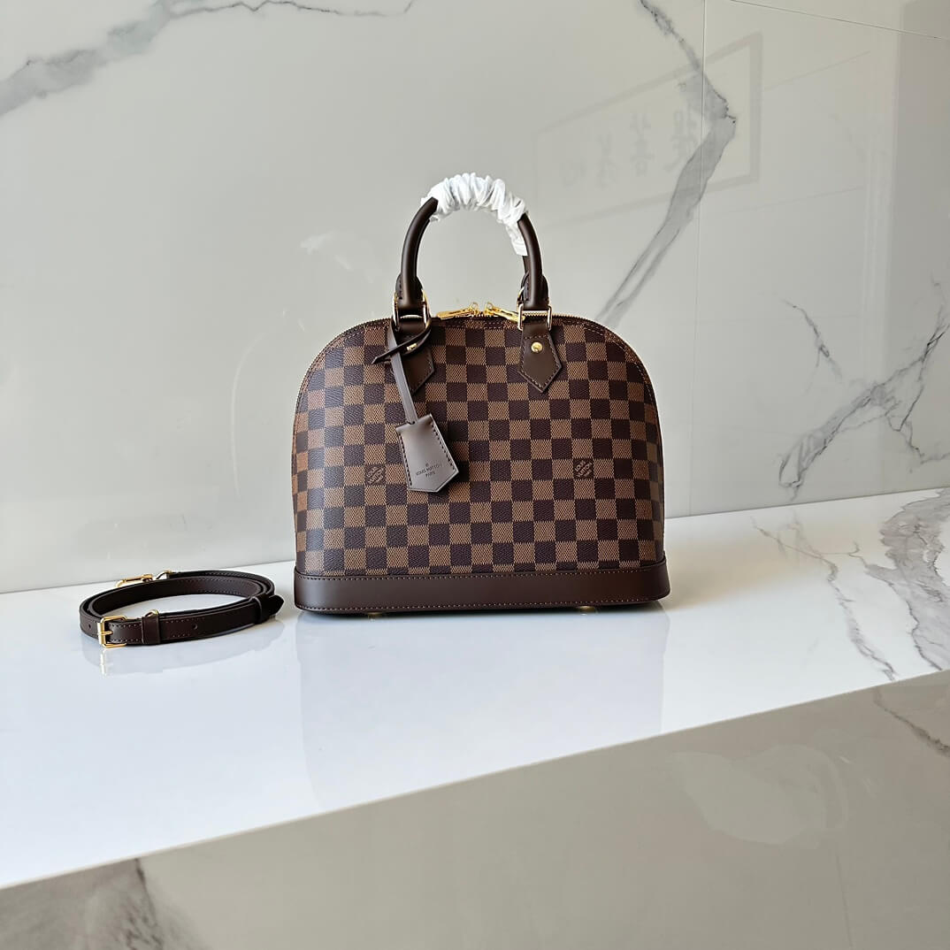 Louis Vuitton Alma PM