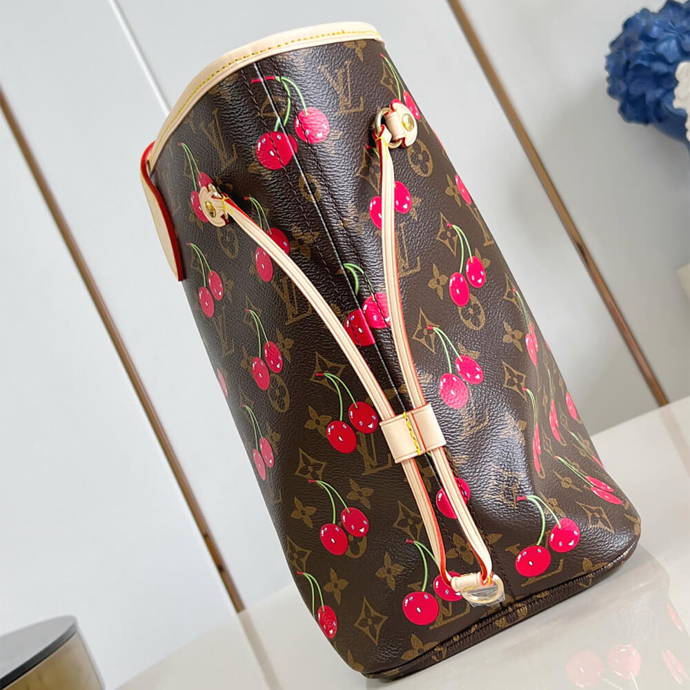 Louis Vuitton x TM Neverfull MM