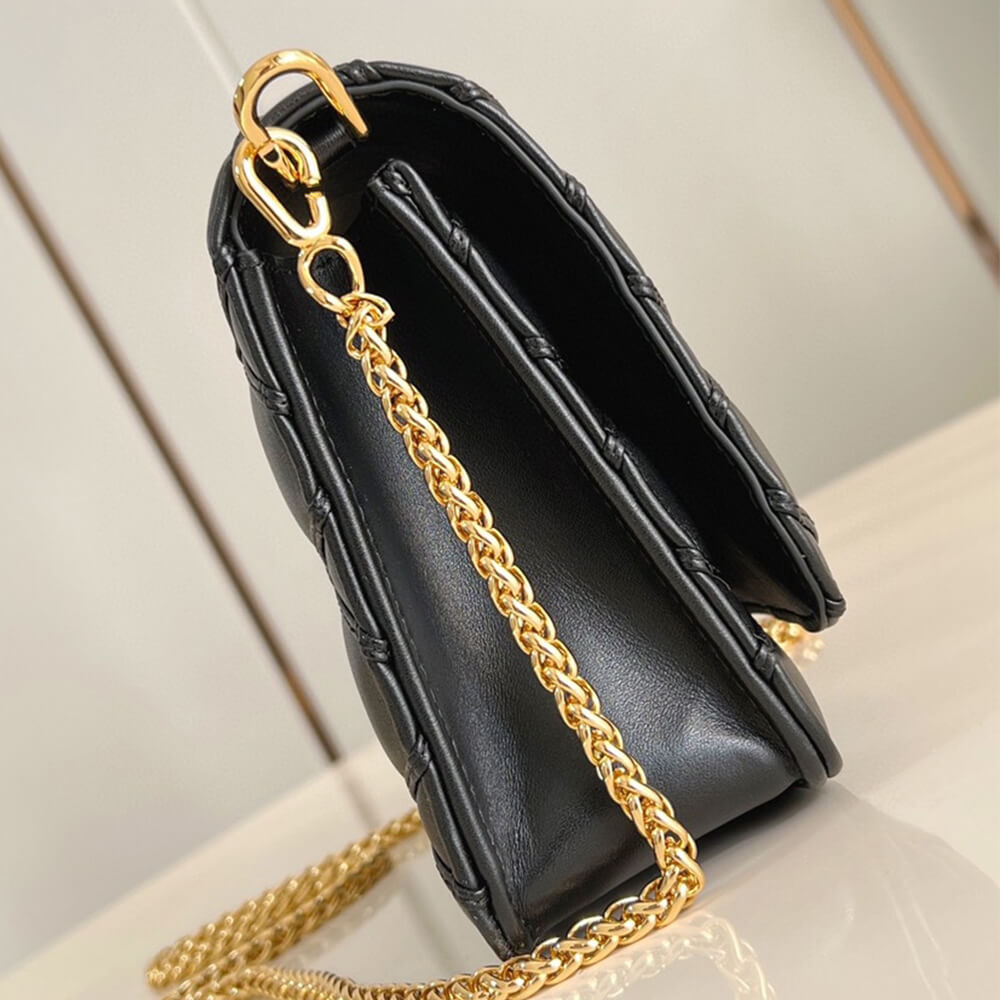 Louis Vuitton WOC GO-14