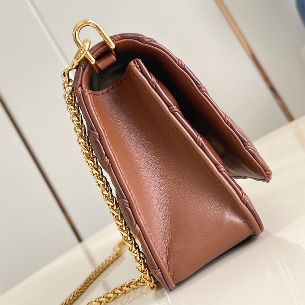 Louis Vuitton WOC GO-14