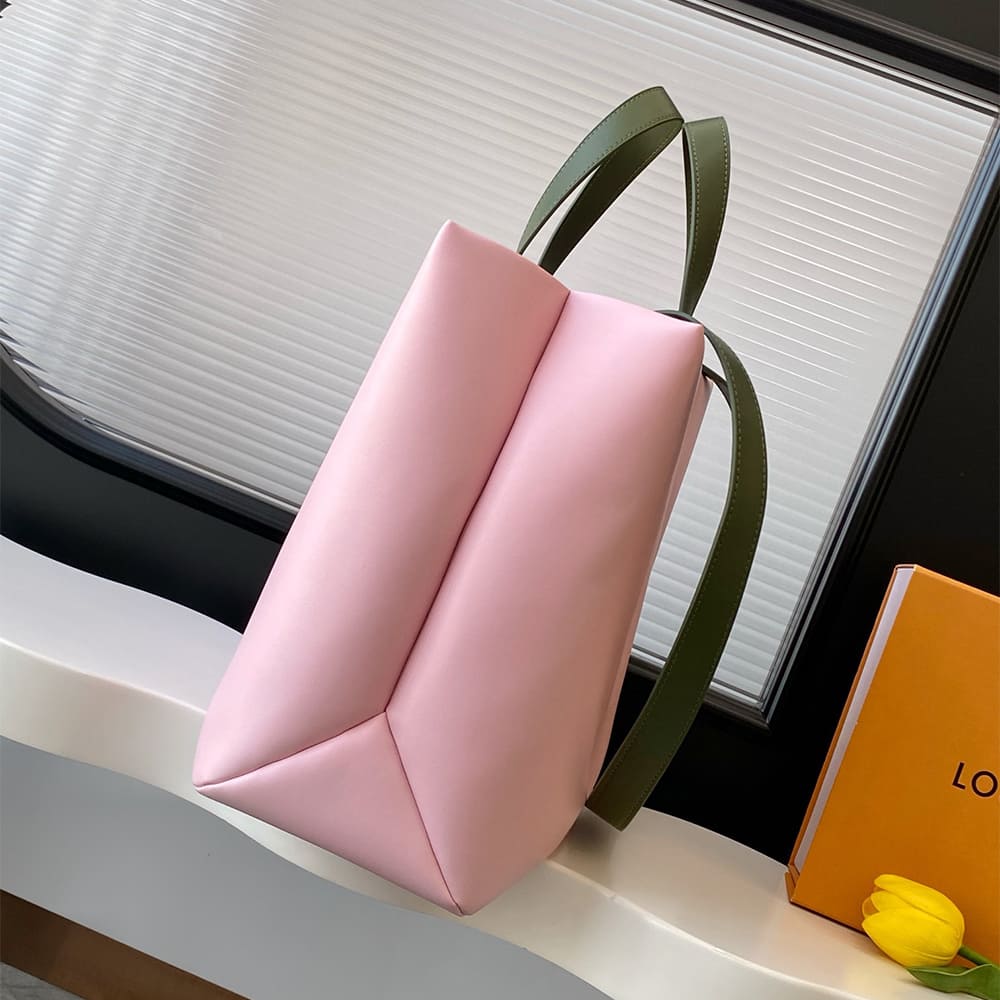 Louis Vuitton Shopper Tote MM