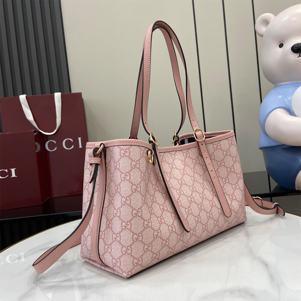 Gucci Emblem Medium