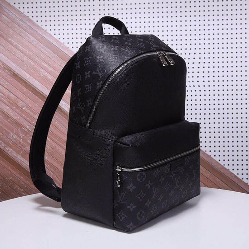 Louis Vuitton Discovery PM