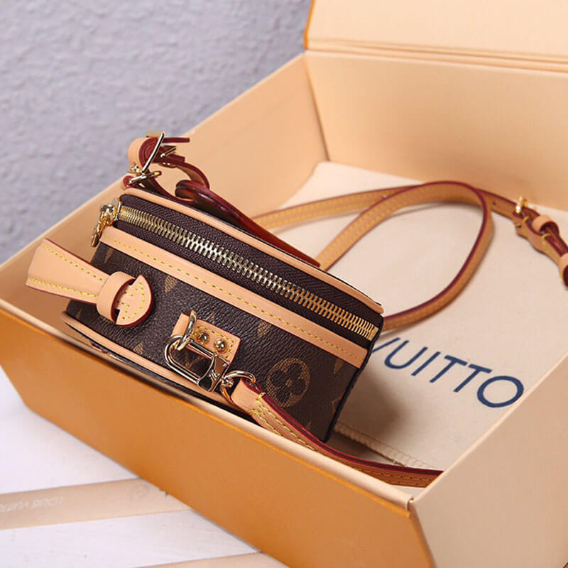 Louis Vuitton Mini Boite Chapeau