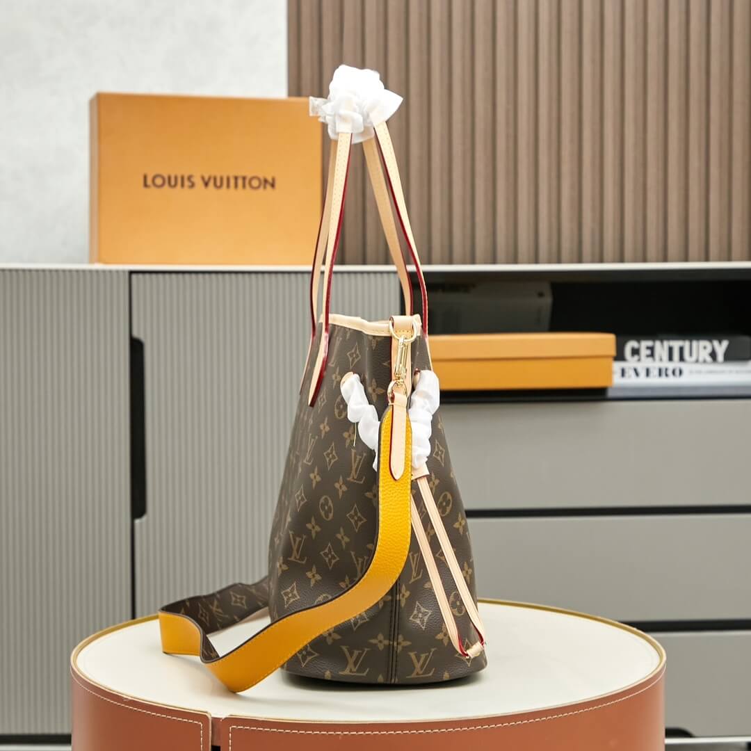 Louis Vuitton Neverfull Inside Out MM