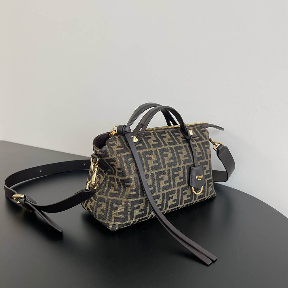 Fendi By The Way Selleria Medium