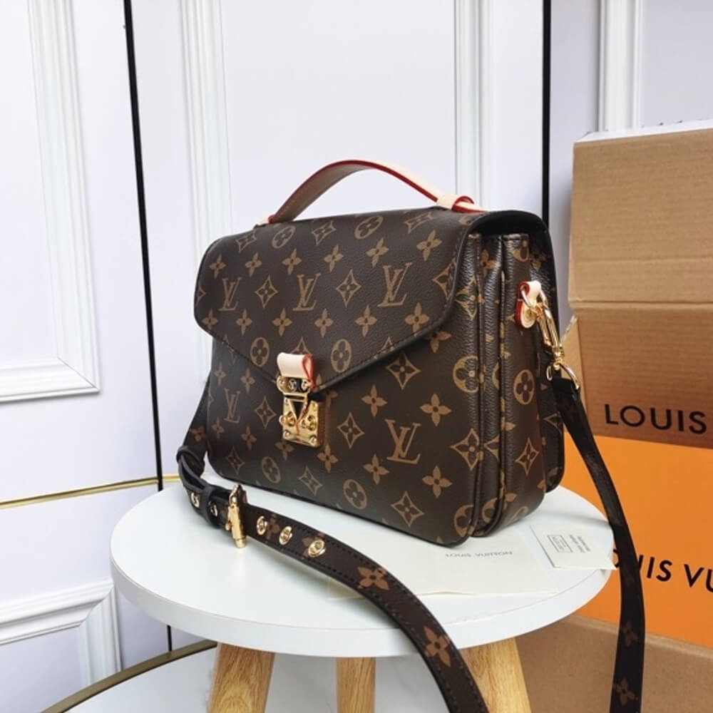 Louis Vuitton Pochette Métis