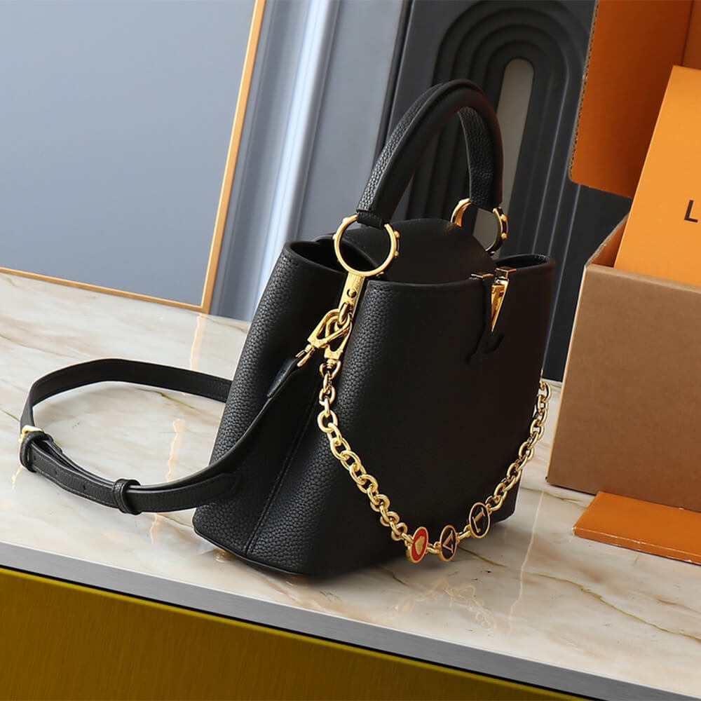 Louis Vuitton Capucines BB