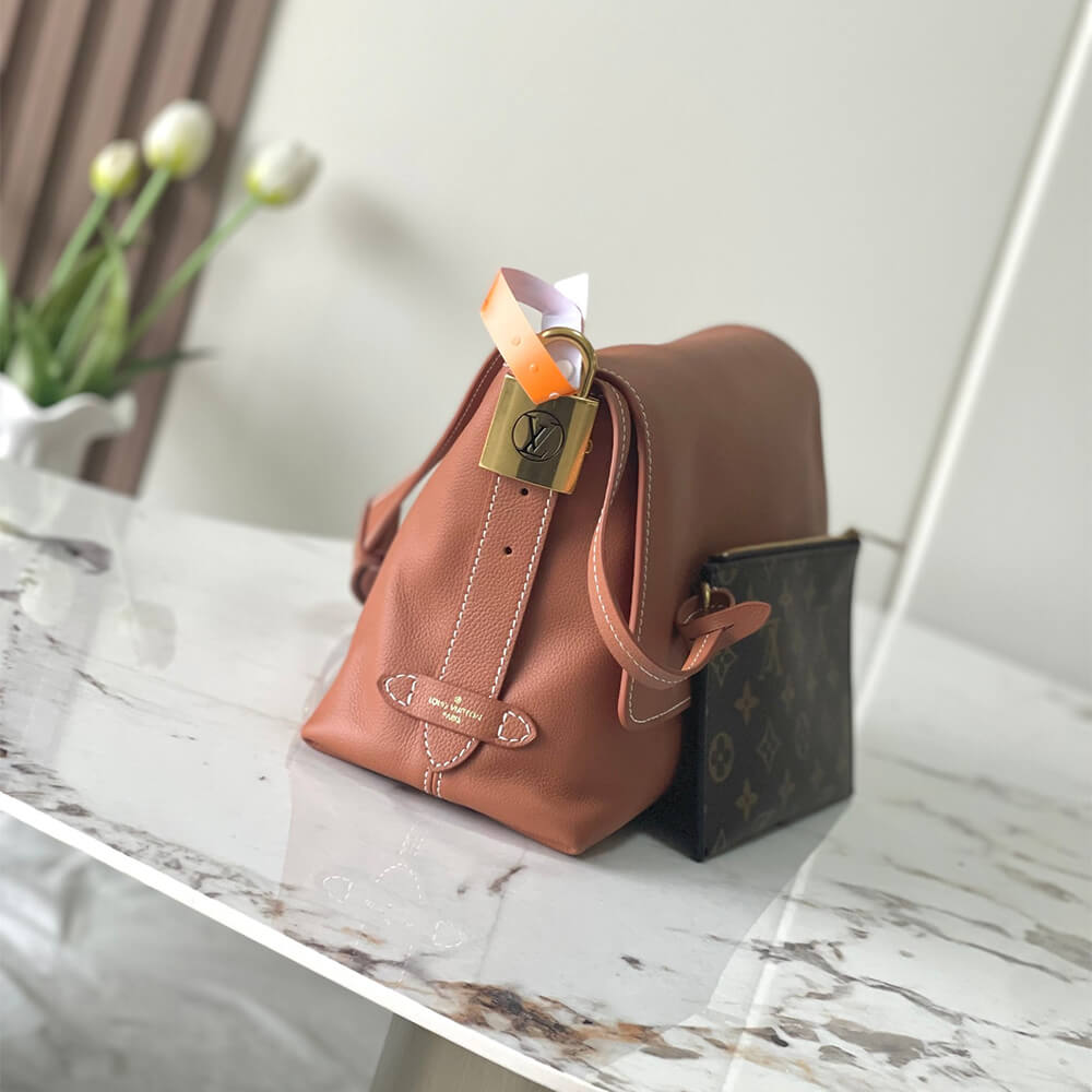 Louis Vuitton Low Key Messenger