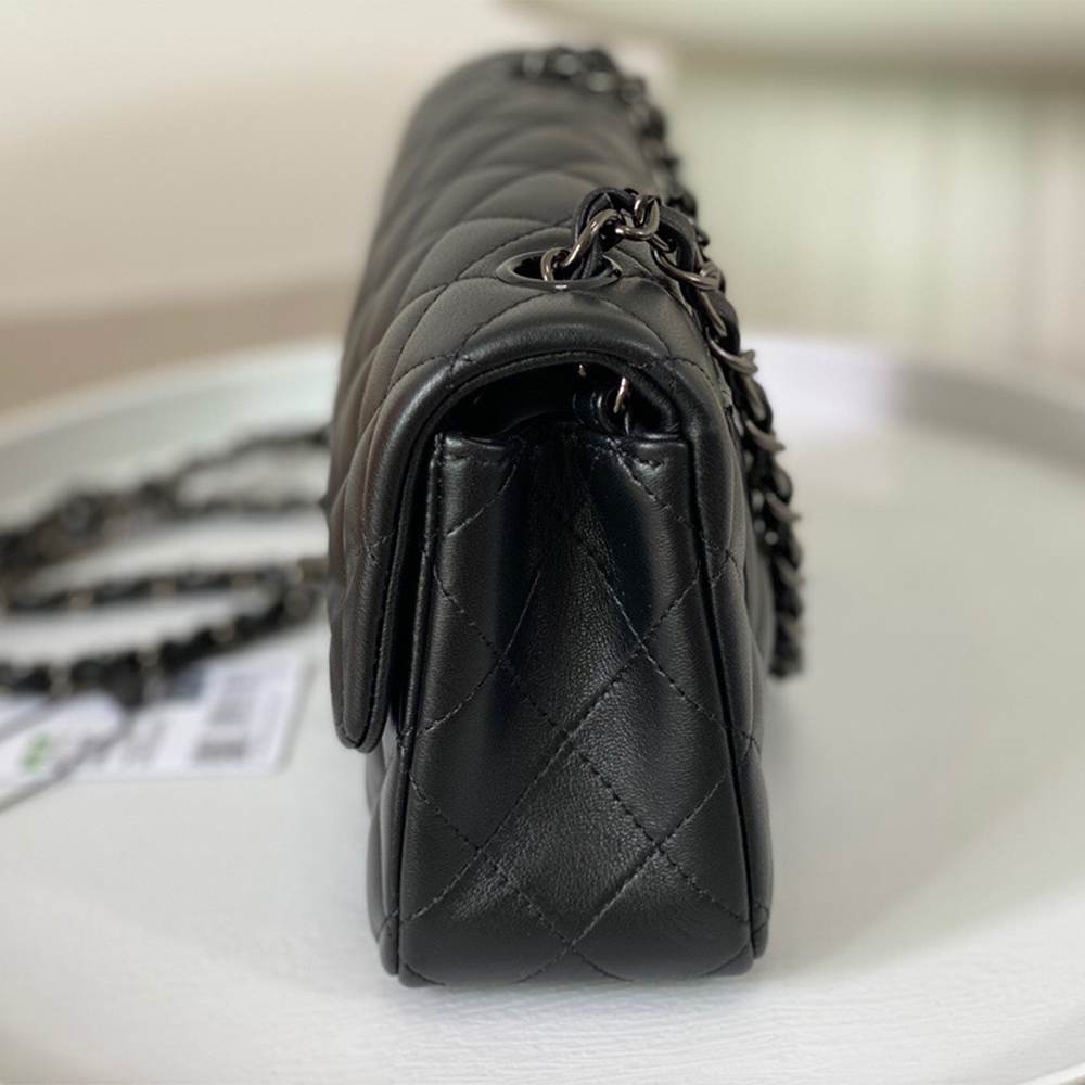 CHANEL Mini Flap Handbag(high-end grade)