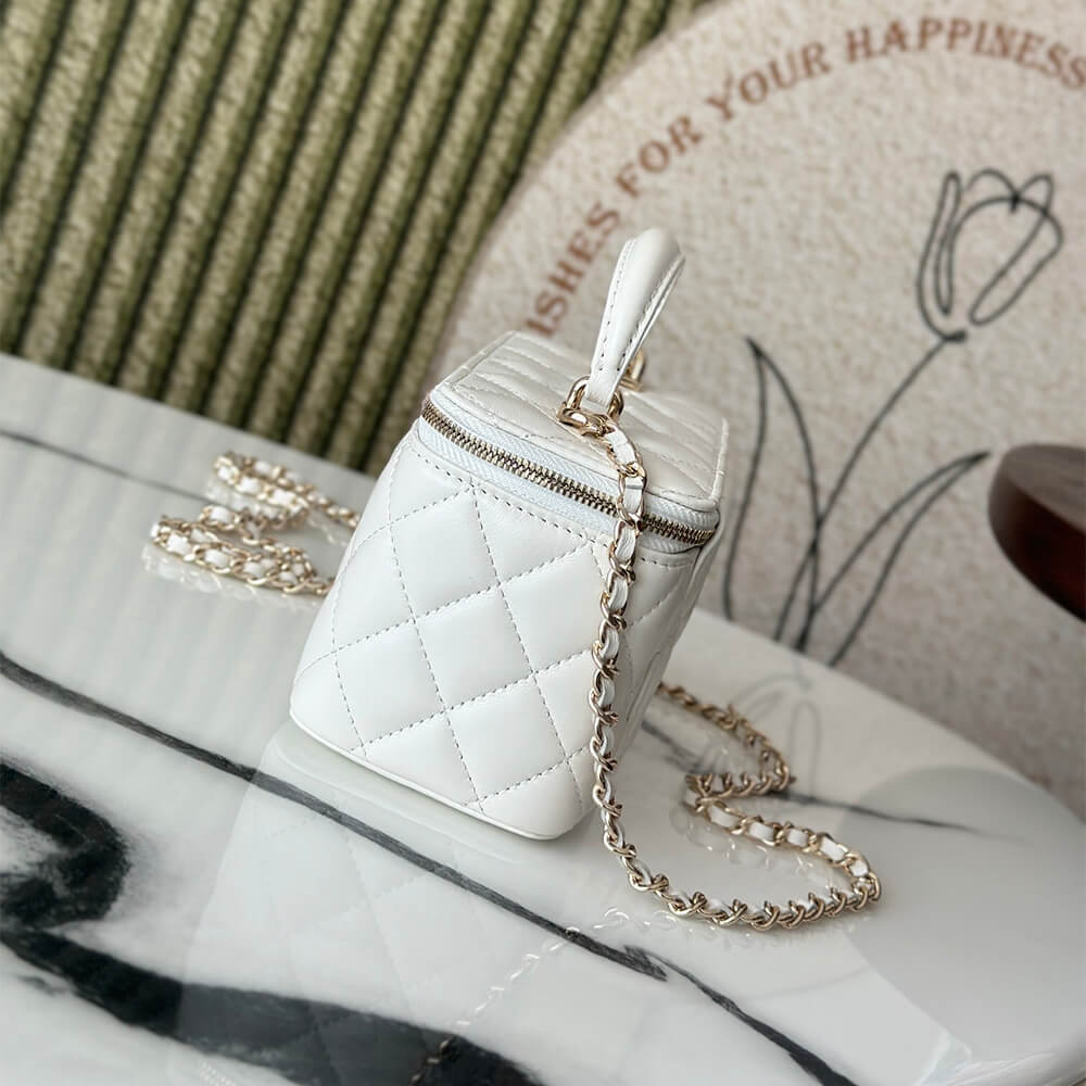 Chanel Long Vanity