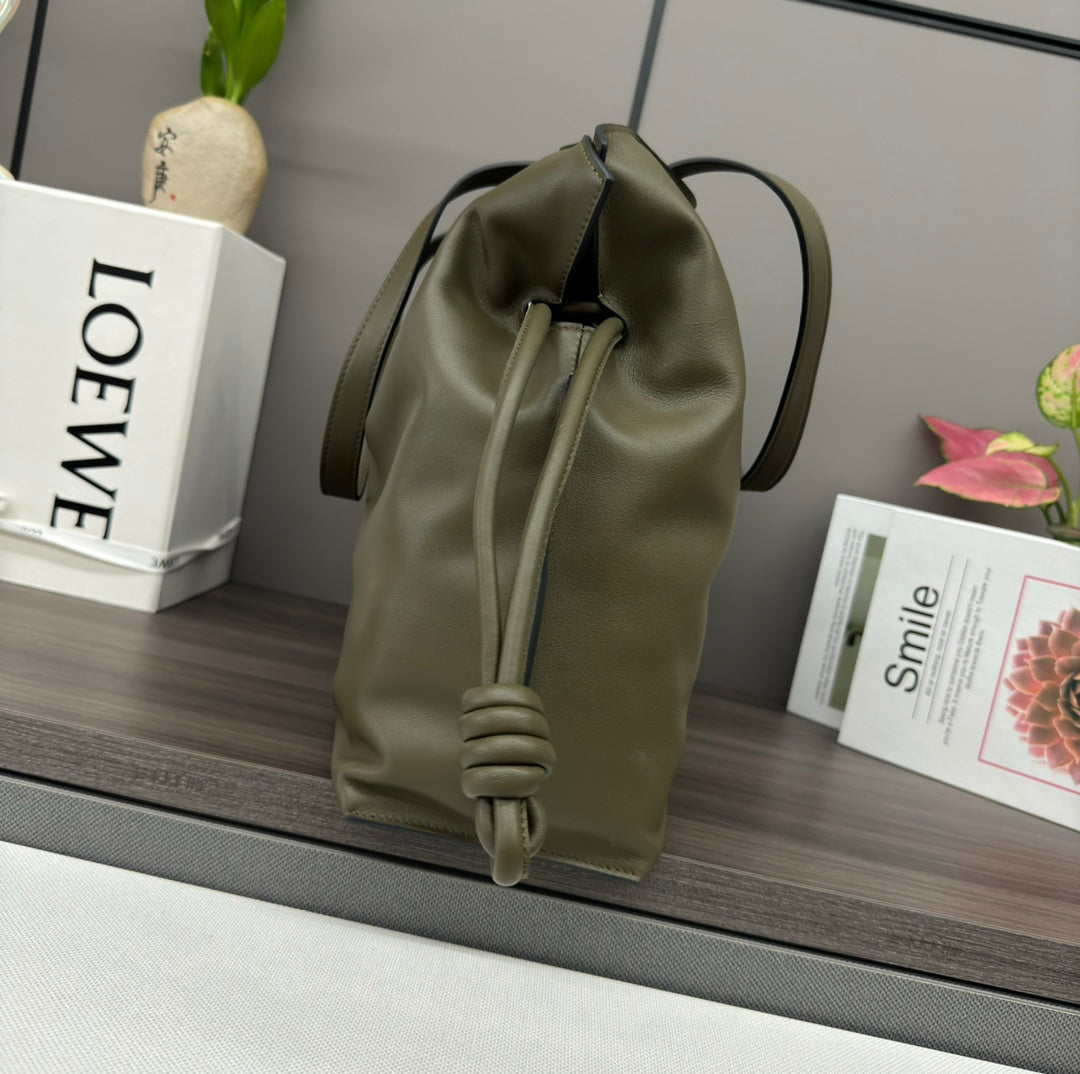 Loewe Large Flamenco