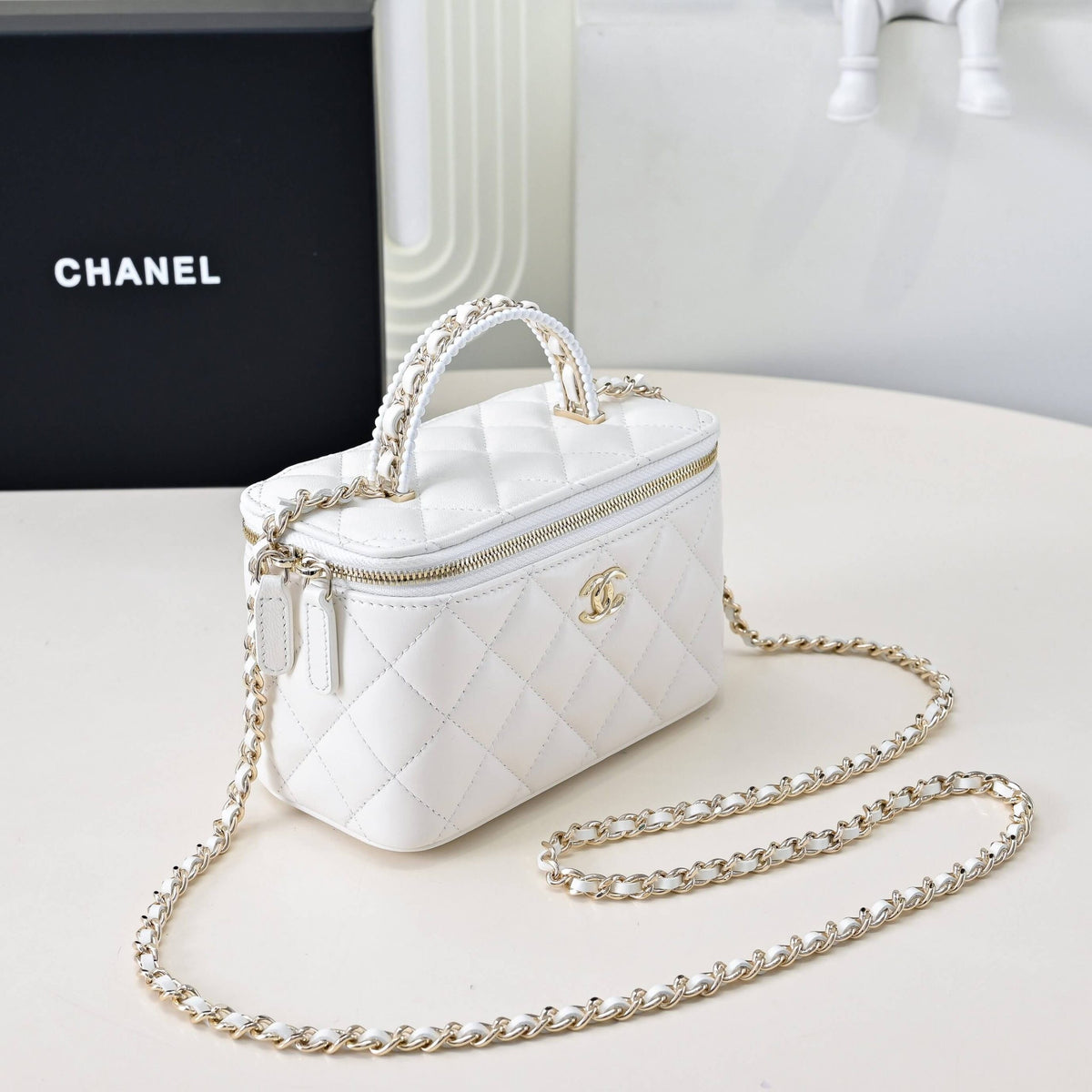 Chanel Long Vanity