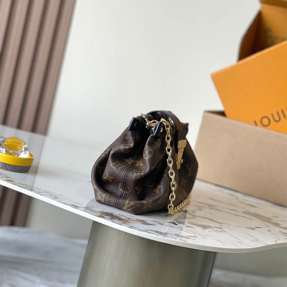 LV Pochette Sling PM(HIGH-END GRADE)