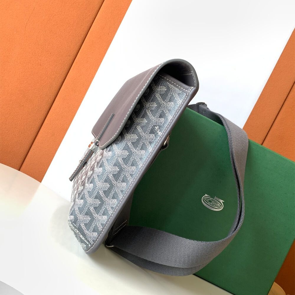 Goyard Coursier Messenger