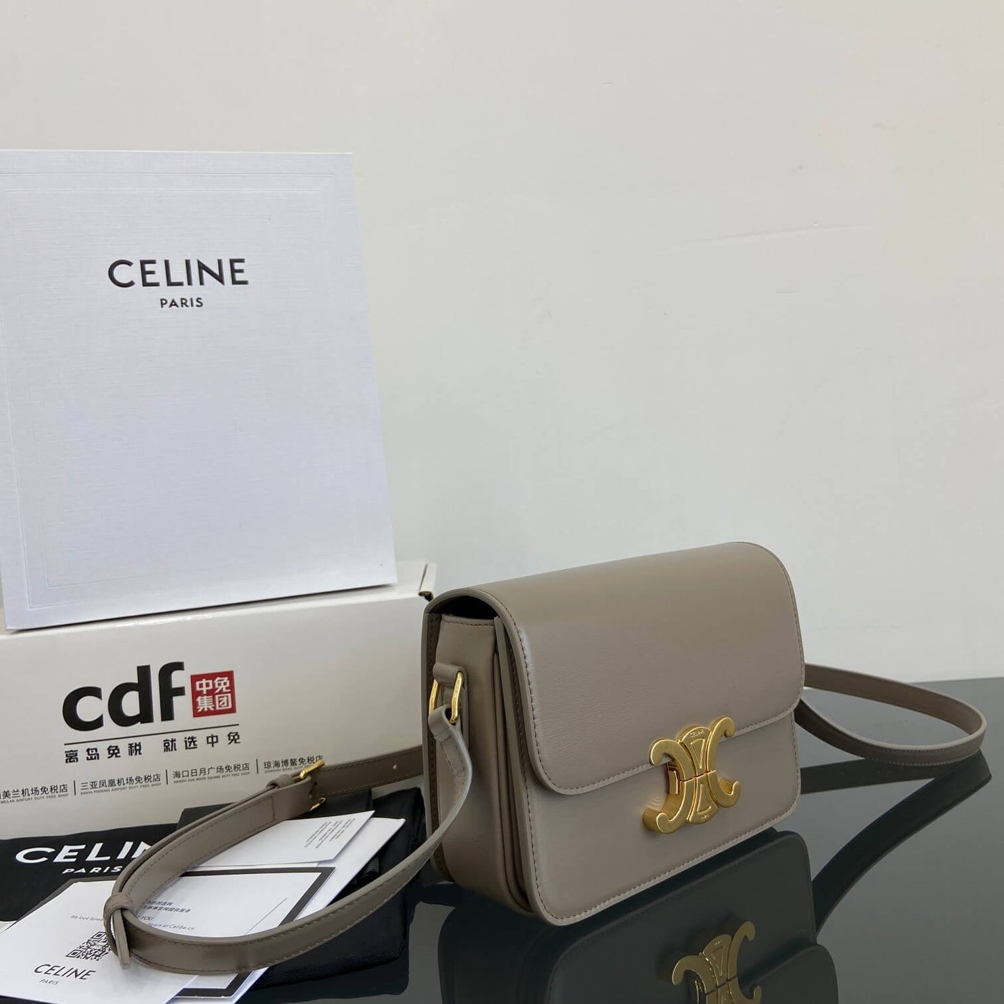 CELINE TEEN TRIOMPHE handbag(HIGH-END GRADE)