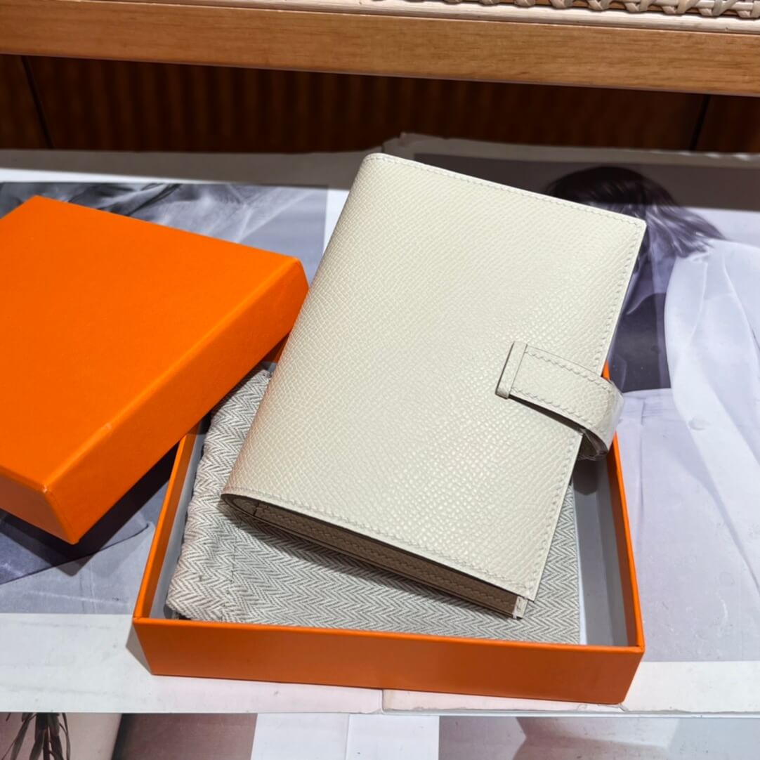 Hermès Bearn Compact