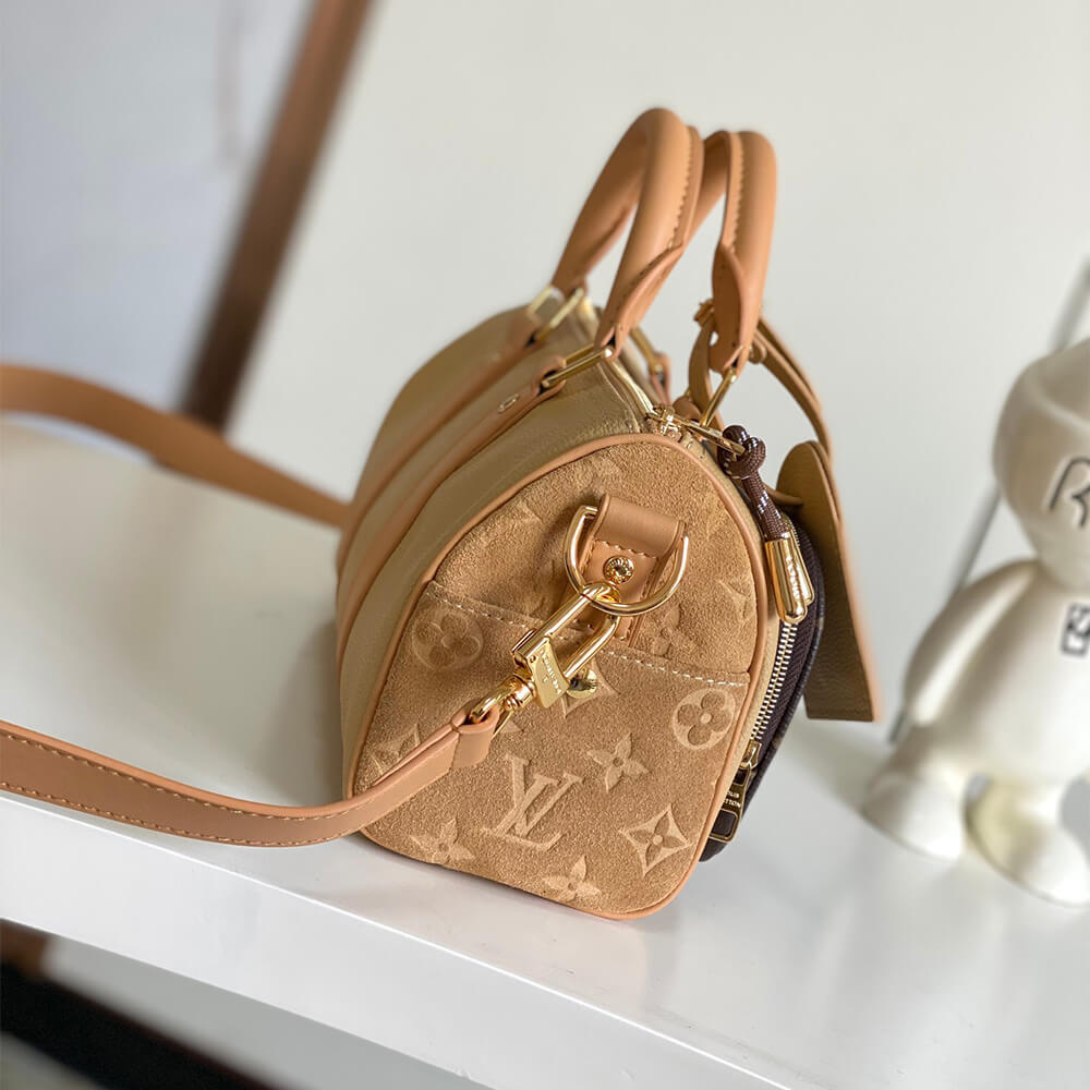 Louis Vuitton Keepall Bandoulière 25