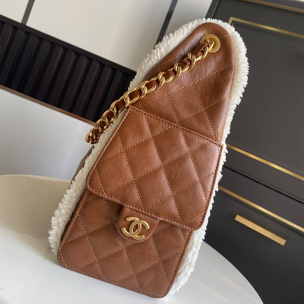 CHANEL 25 Small Handbag(High-end grade)