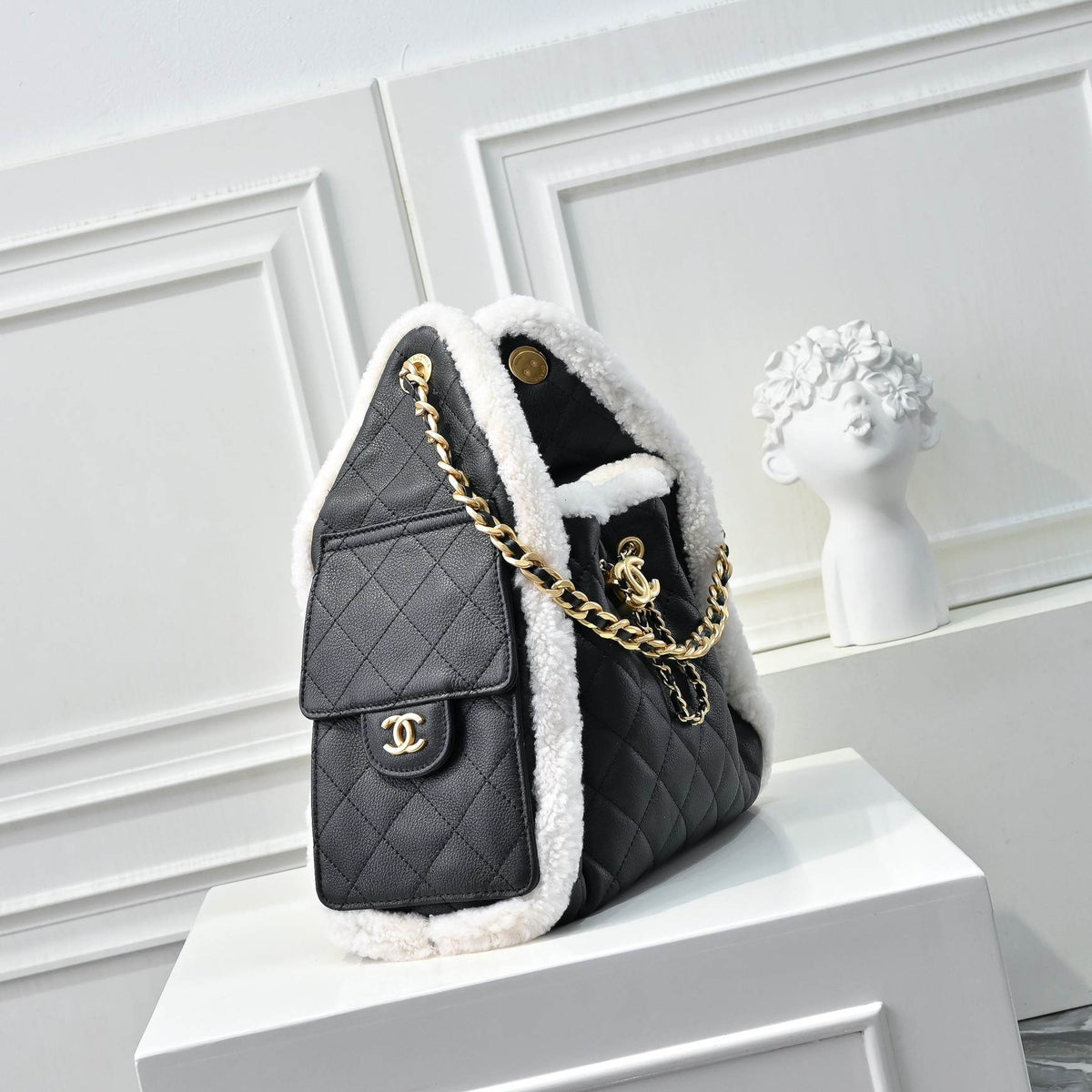 Chanel 25 Small