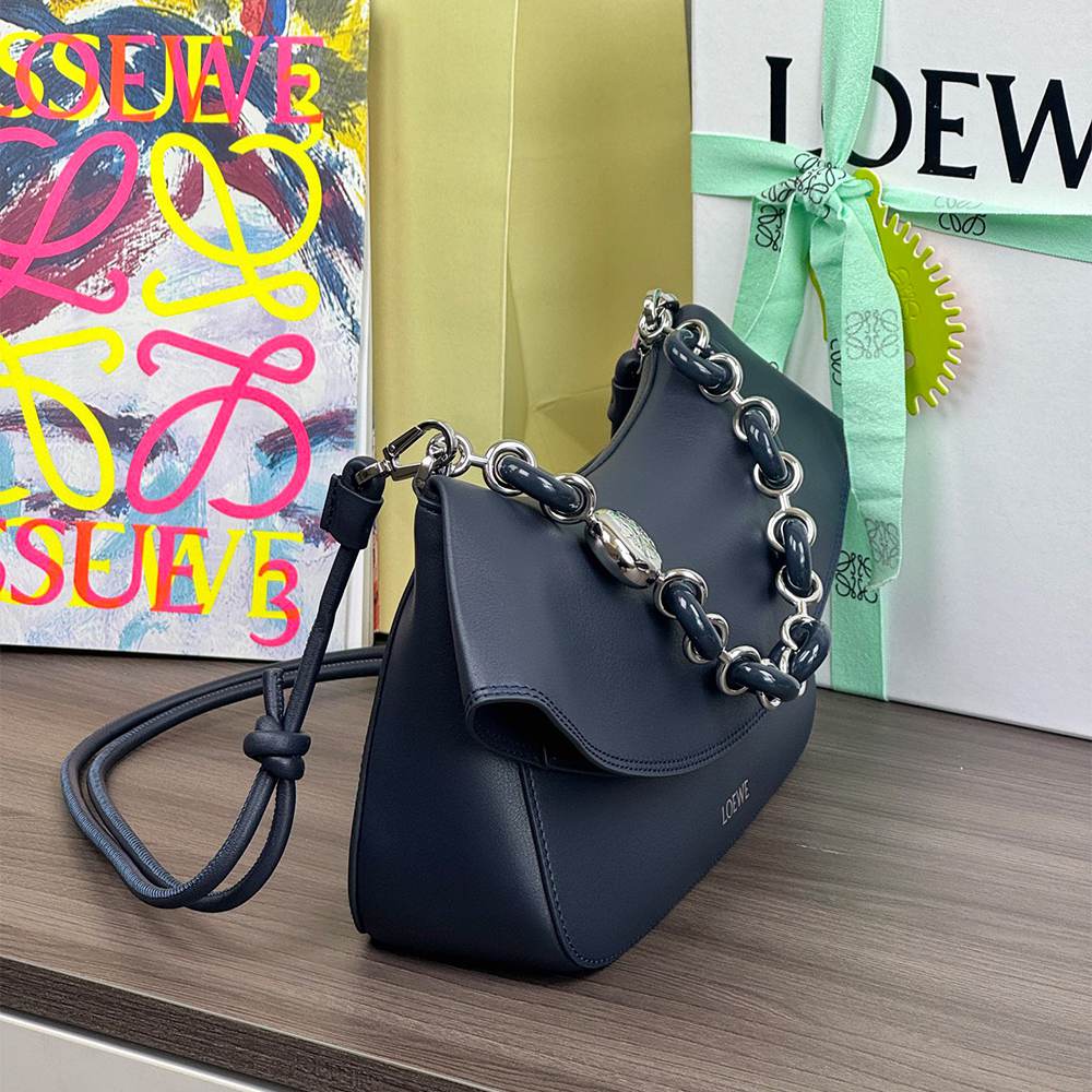 LOEWE Medium Ola bag in smooth calfskin(HIGH-END GRADE)