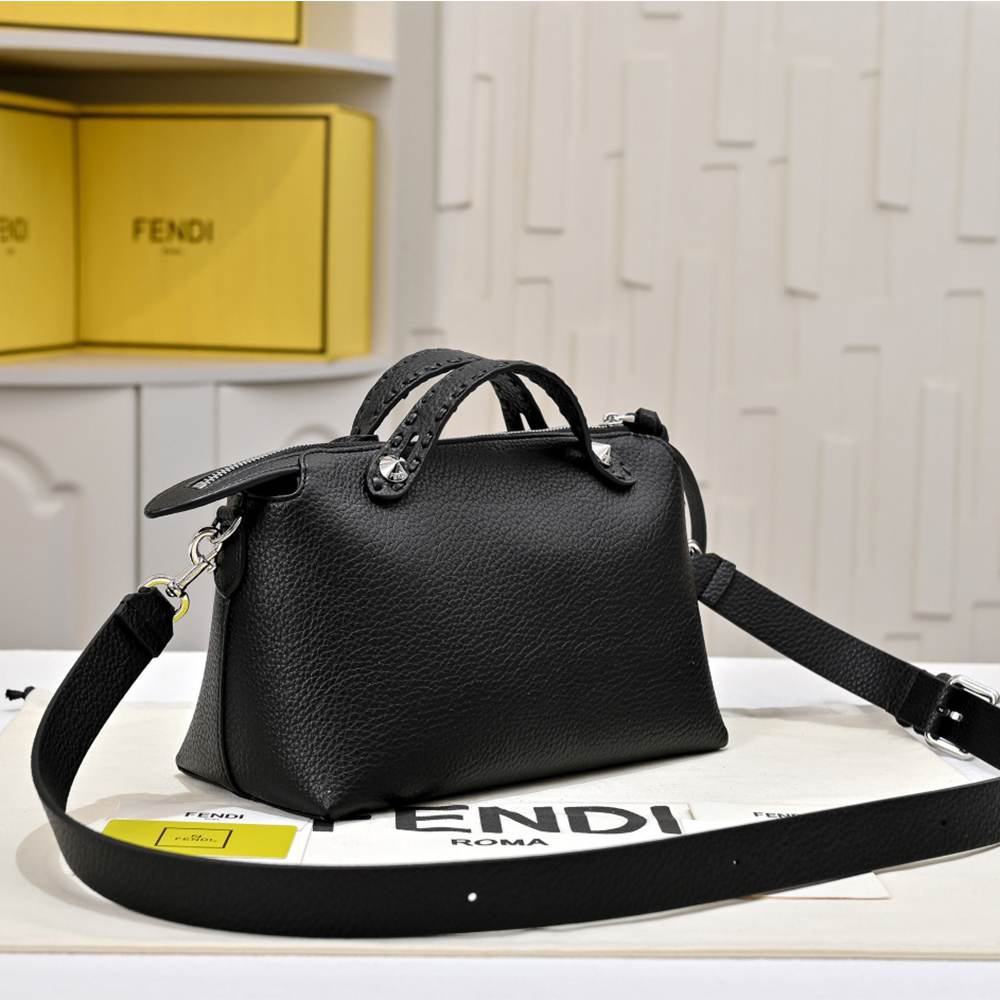 Fendi By The Way Selleria Medium