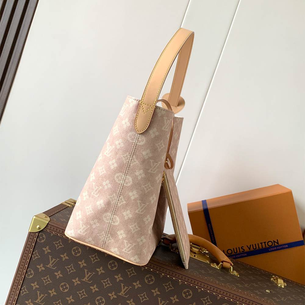 Louis Vuitton All In GM