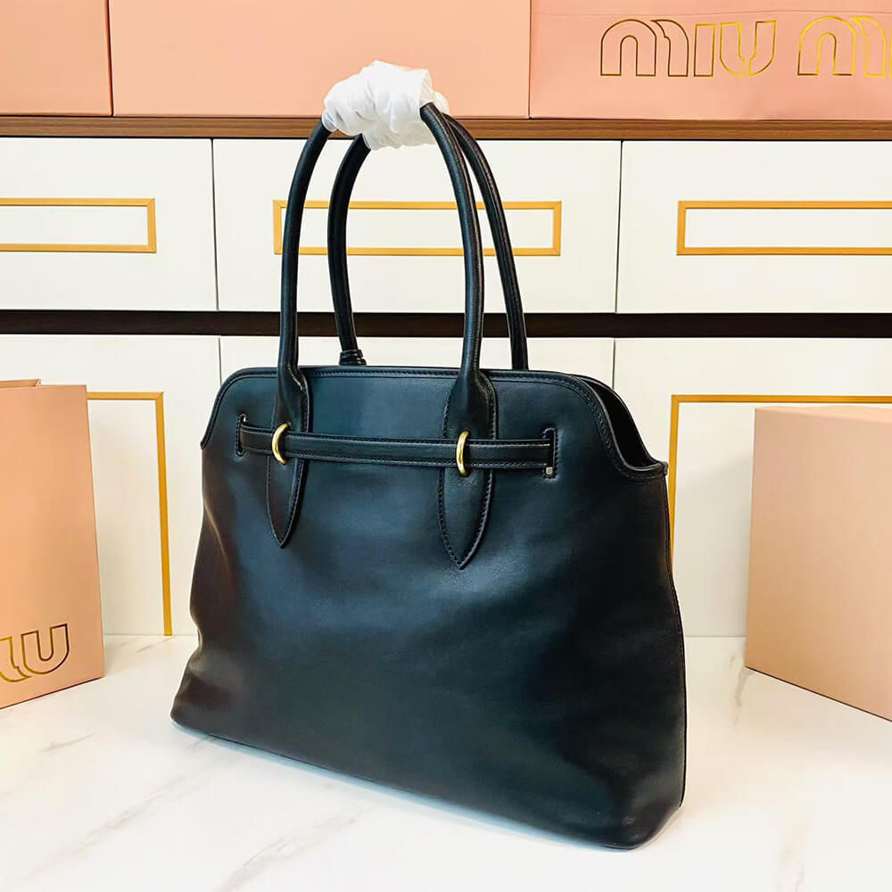MiuMiu Medium Aventure Nappa