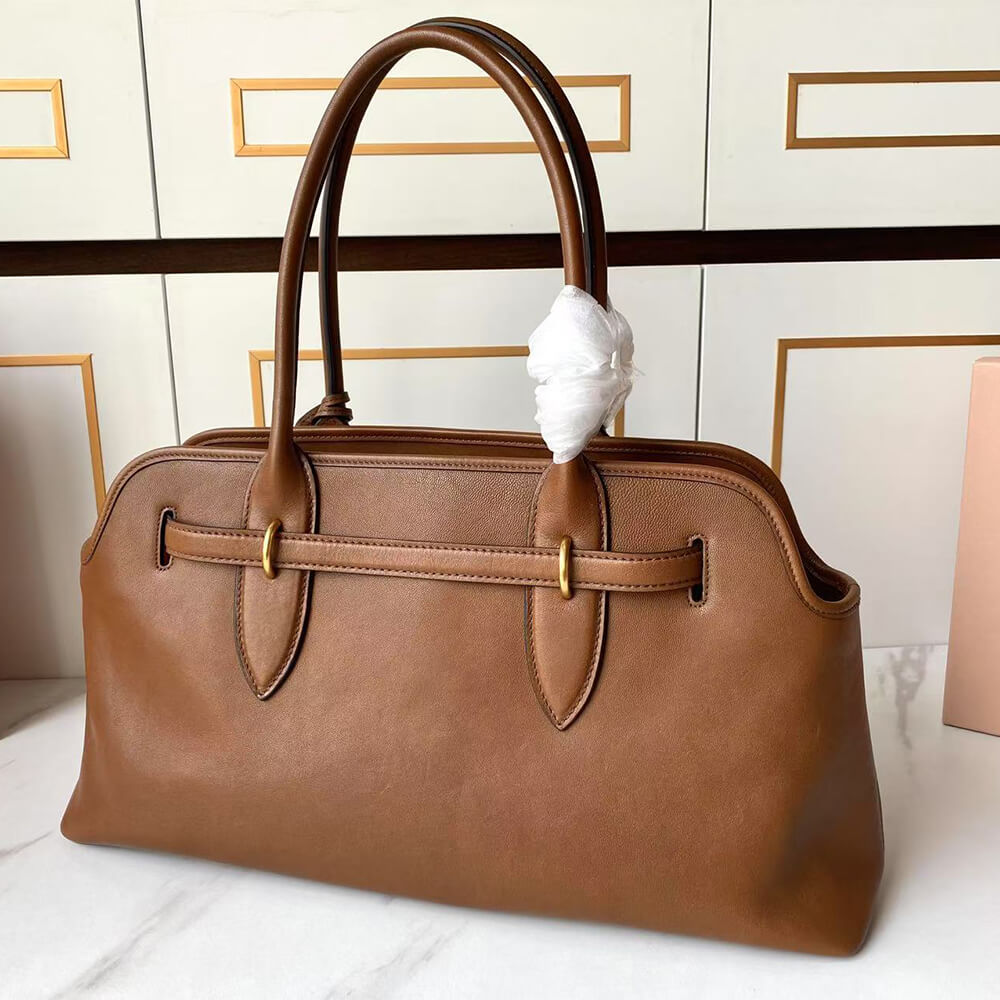 MiuMiu Large Aventure Nappa
