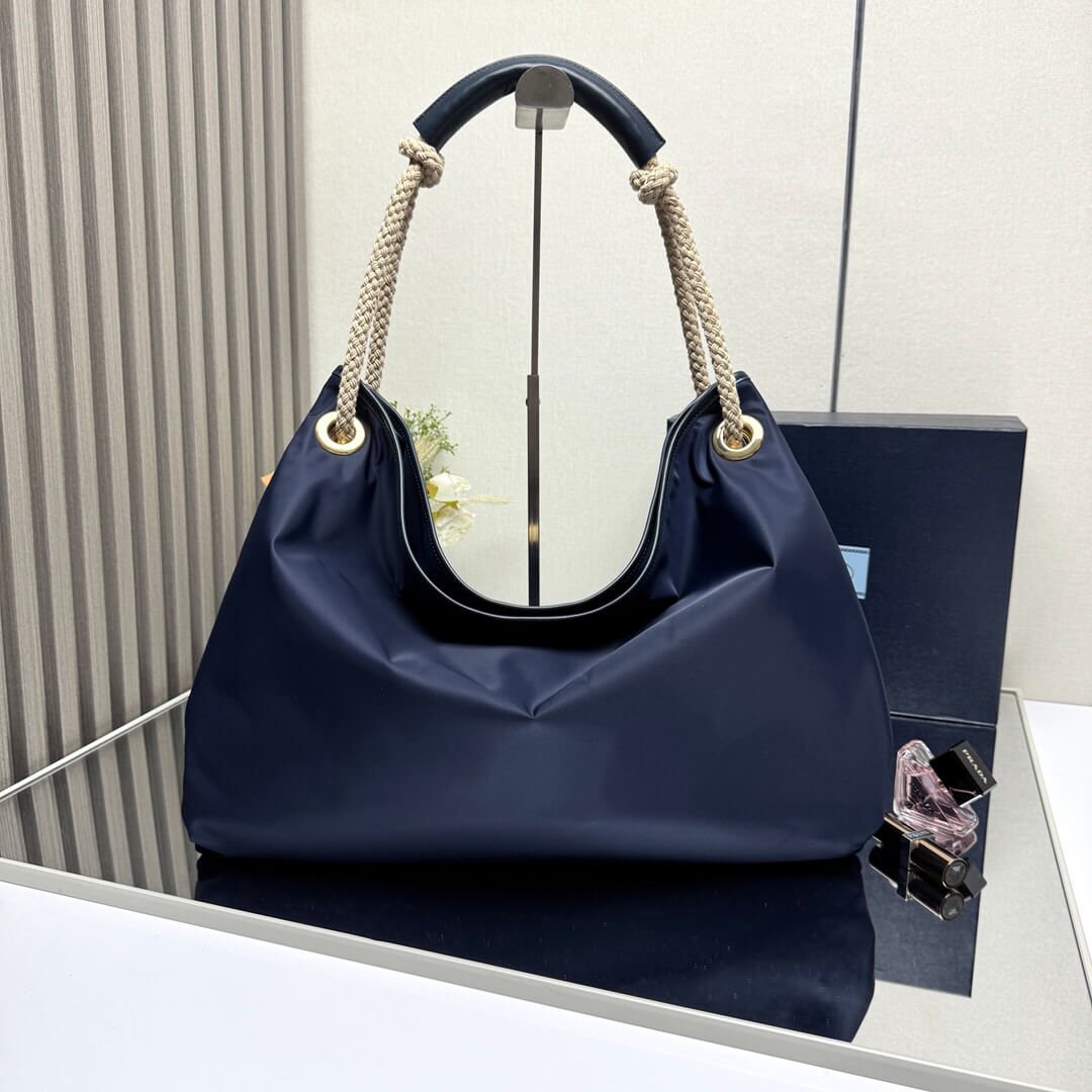 Prada Mariner large Re-Nylon