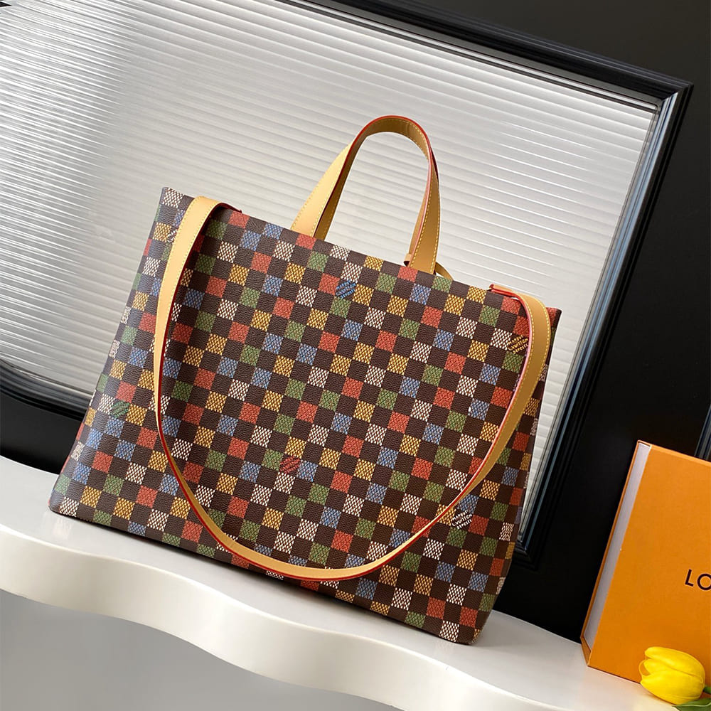 Louis Vuitton Shopper Tote MM