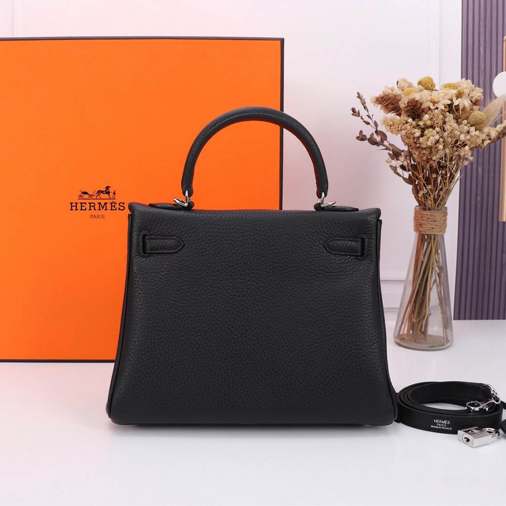 Hermes Kelly 28
