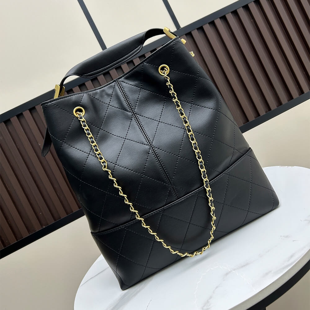 Chanel Vertical Shopping 25A