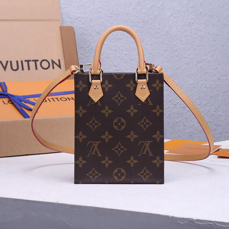 Louis Vuitton Petit Sac Plat