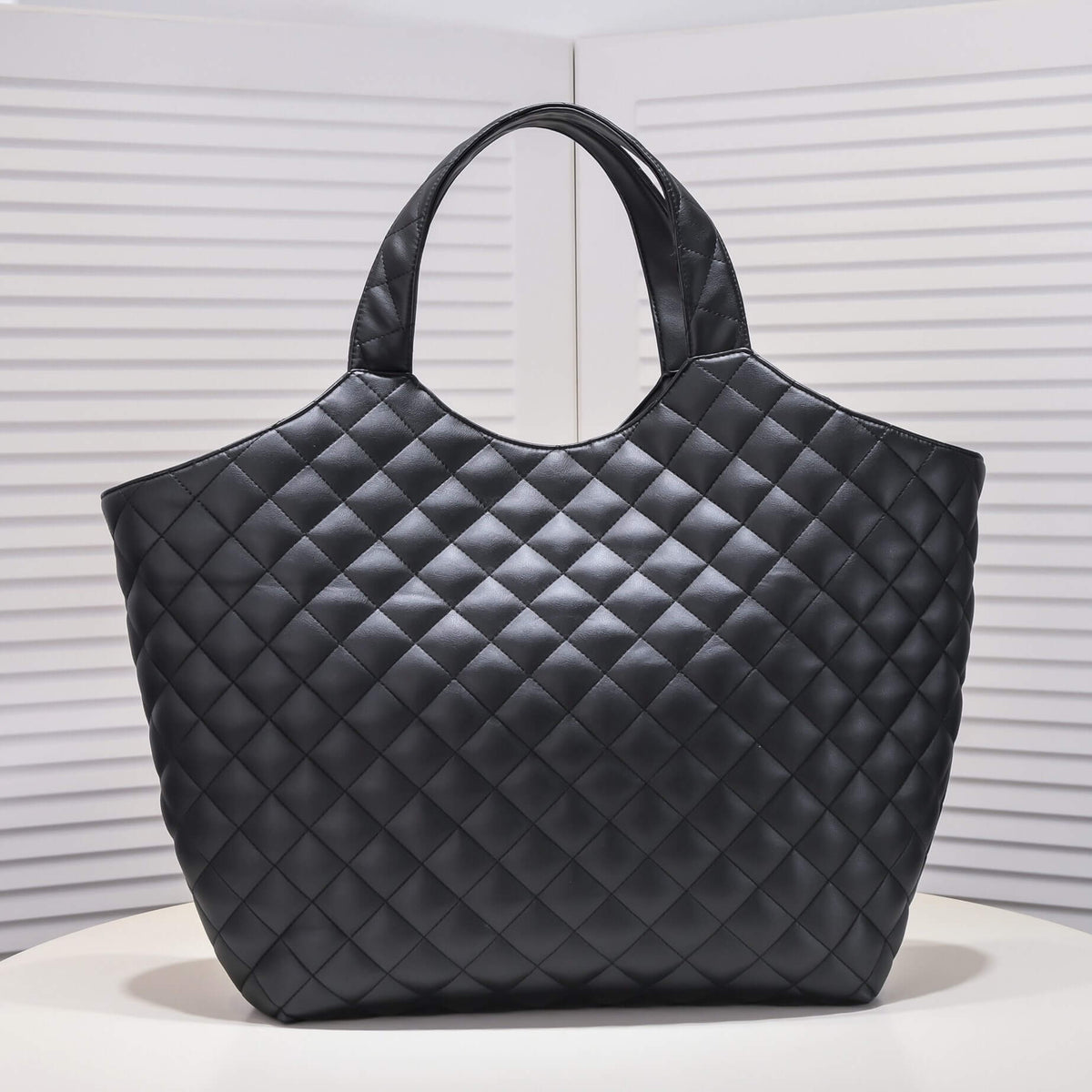 Ysl Icare Maxi