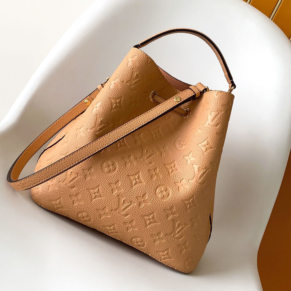 Louis Vuitton NéoNoé MM