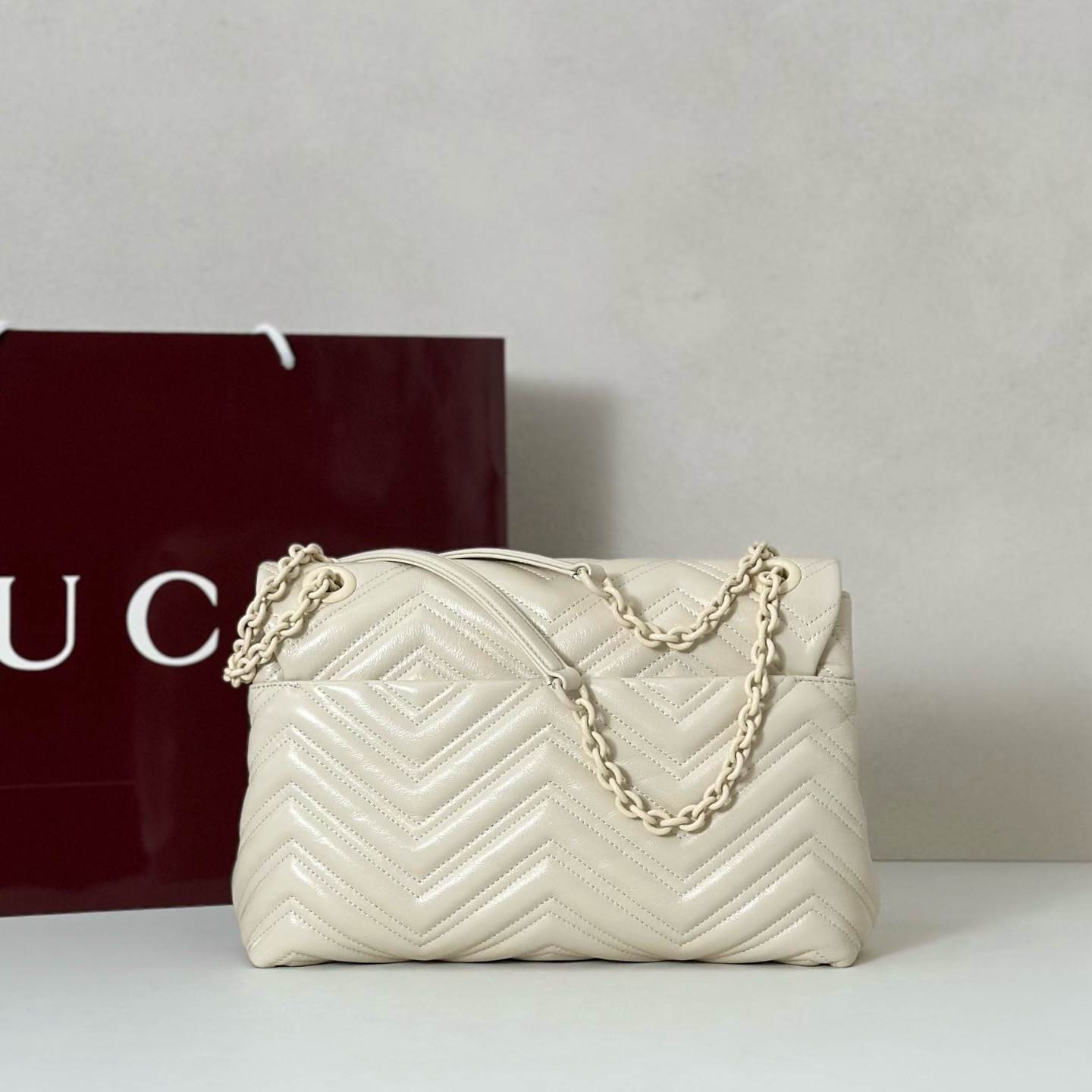 GG Marmont medium shoulder bag(HIGH-END GRADE)