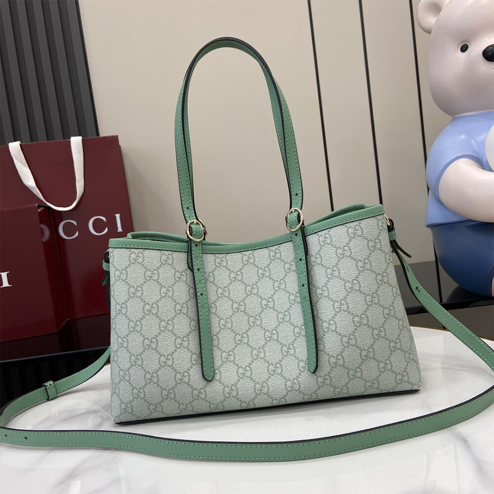 Gucci Emblem Medium