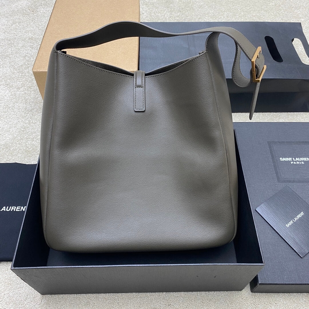 Ysl Le 5 À 7 Large
