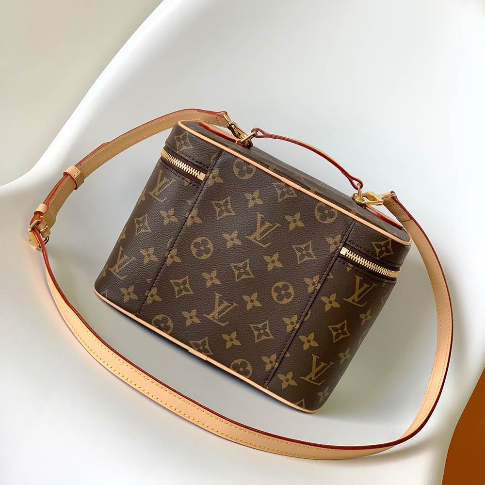Louis Vuitton Nice BB