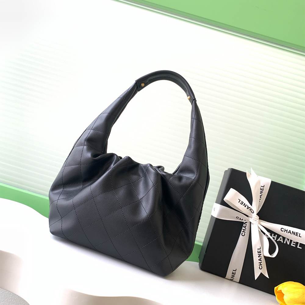 CHANEL Hobo Handbag(HIGH-END GRADE)
